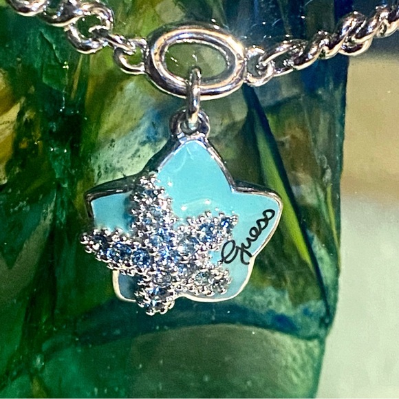 Guess Starfish Charm Bracelet - Picture 3 of 7